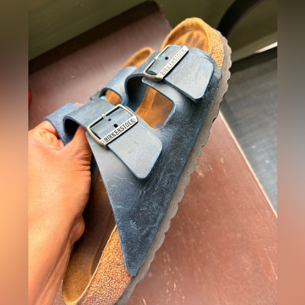 Birkenstock Navy Two Strap Arizona Sandals!! - Picture 2 of 8